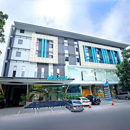 ไมเซ โฮเต็ล บันดัง Hotel บันดุง ภายนอก รูปภาพ