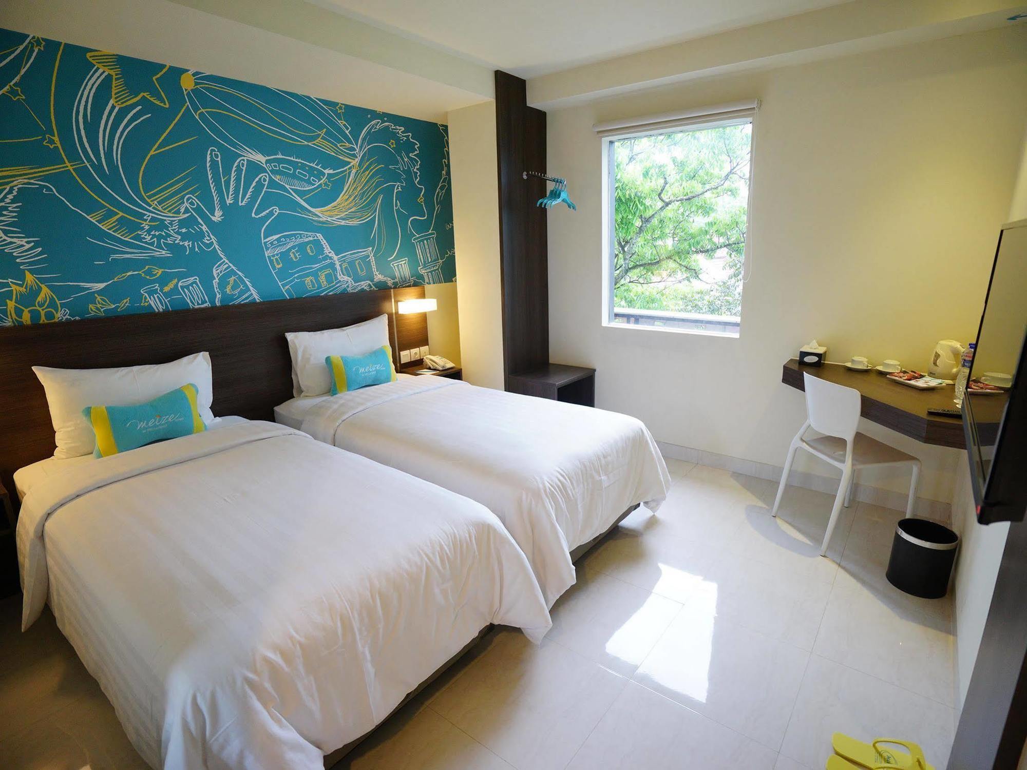 ไมเซ โฮเต็ล บันดัง Hotel บันดุง ภายนอก รูปภาพ
