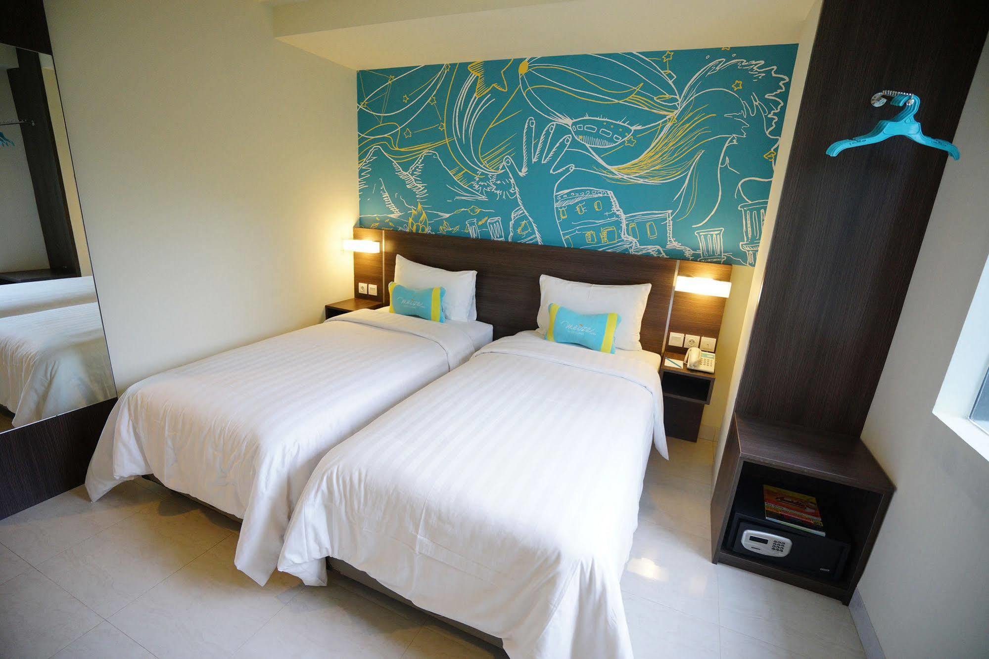 ไมเซ โฮเต็ล บันดัง Hotel บันดุง ภายนอก รูปภาพ